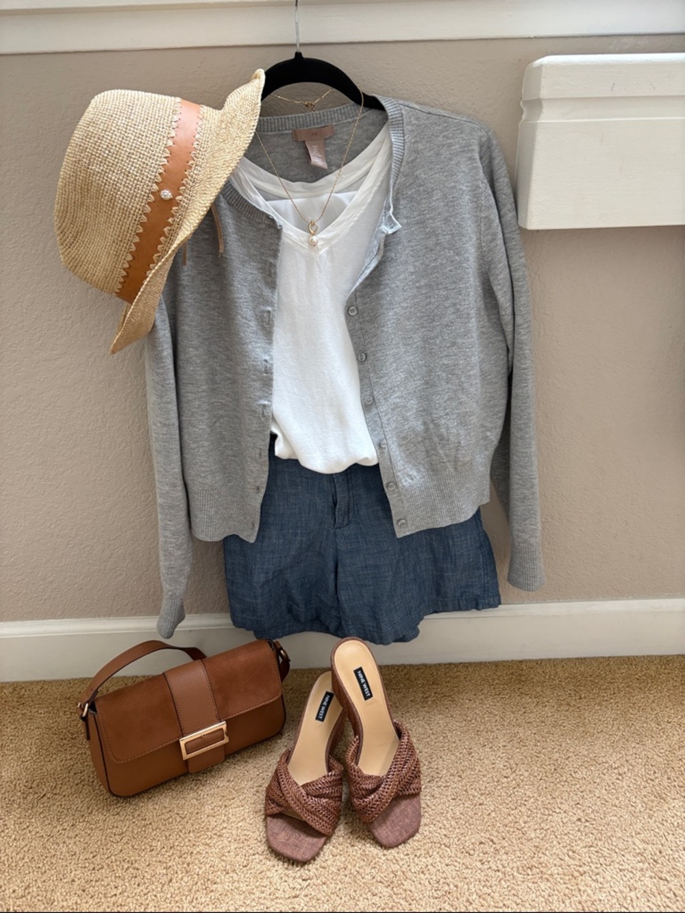 H&M Gray Women's Cardigan Sweater